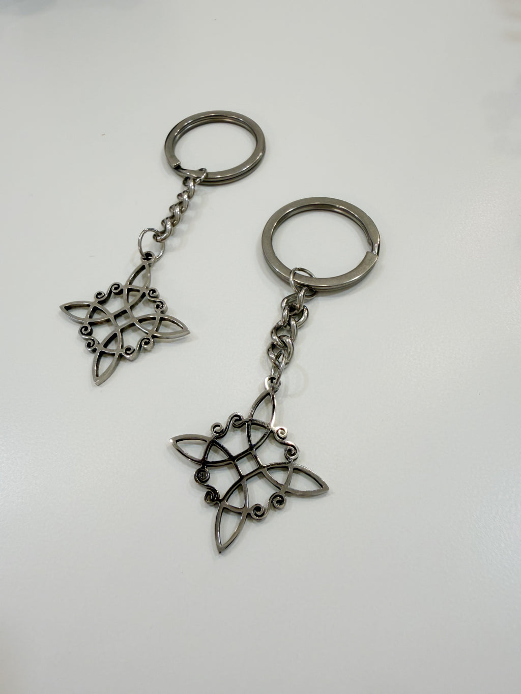 Llavero Nudo de Brujas