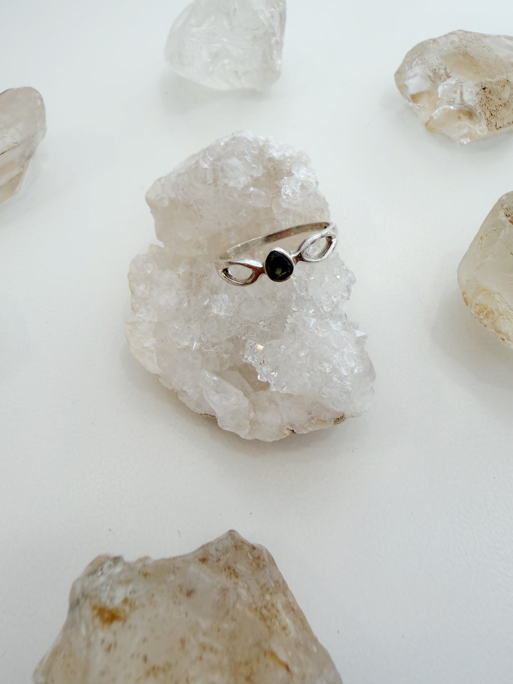 Anillo Moldavita