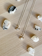 Collar Triple Luna Piedra Luna