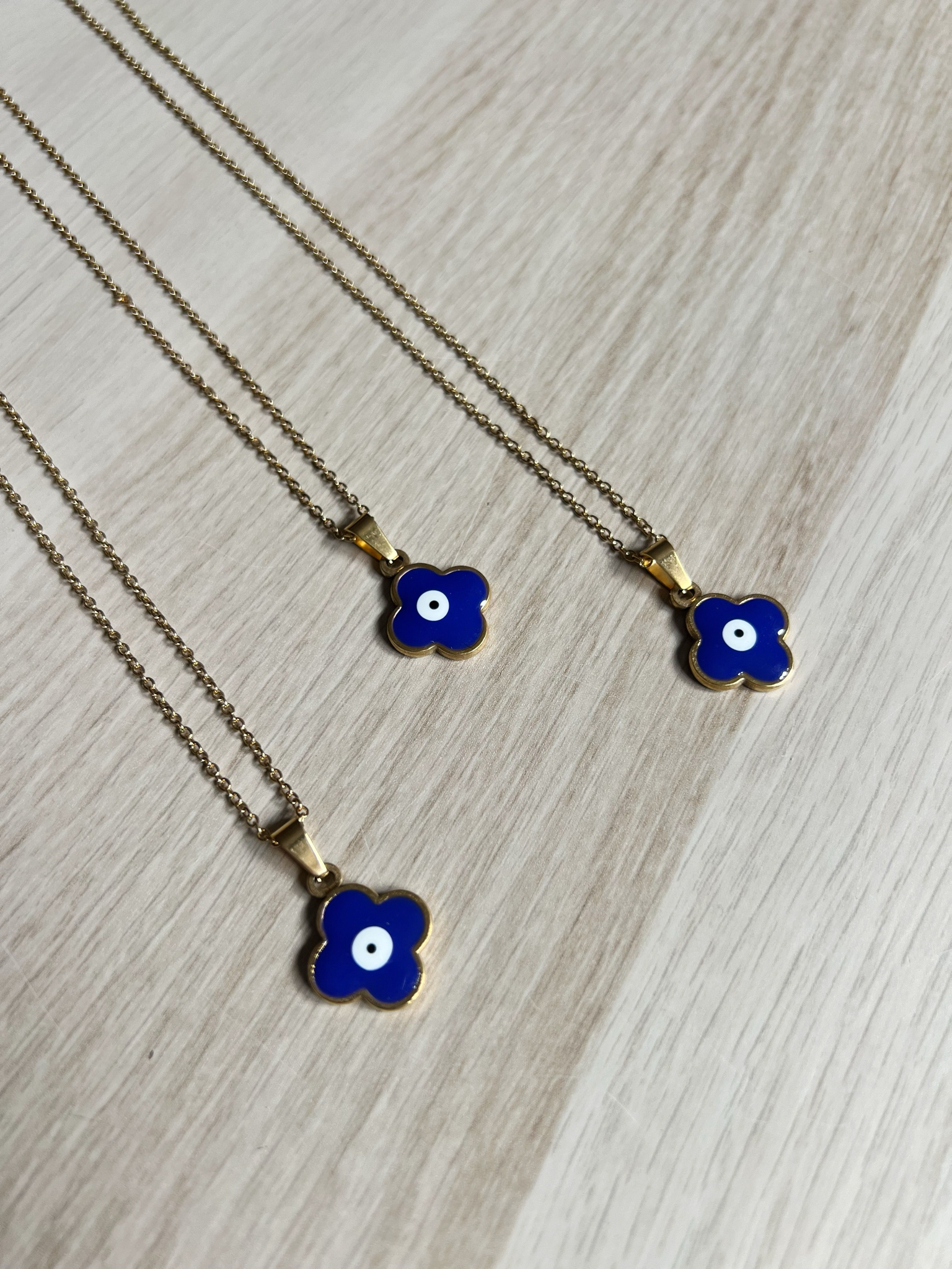 Collar Ojo Turco
