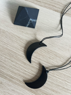 Collar Black Moon