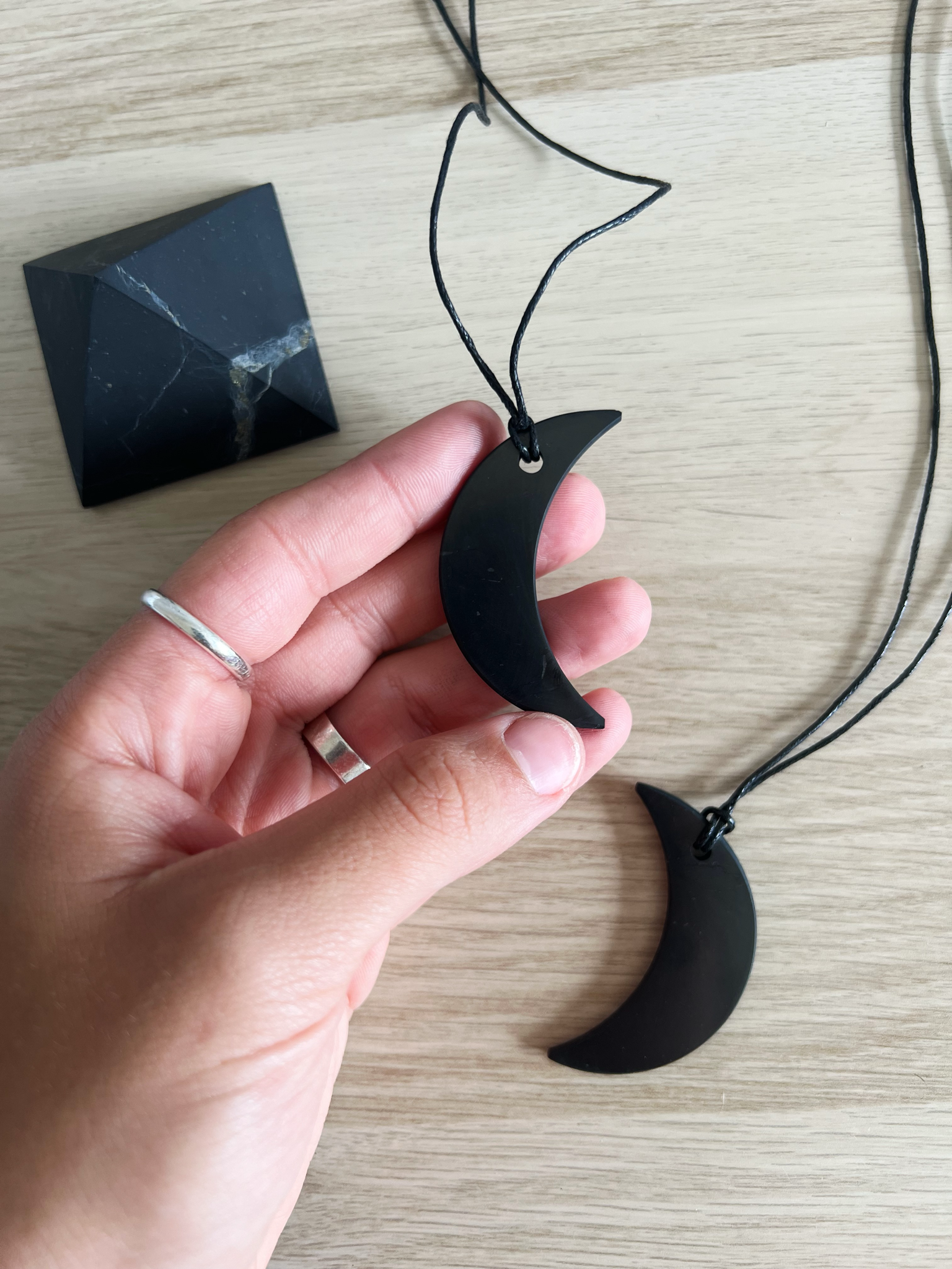 Collar Black Moon